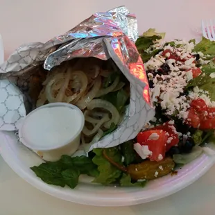 Original gyro sandwich with Greek salad and grilled onions (0.39 extra)