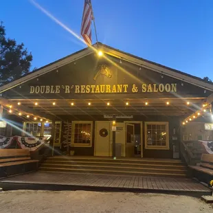 Double "R" Restaurant &amp; Saloon - A local hangout with live music, games, Wifi, TV.