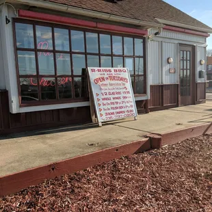 the front of the restaurant