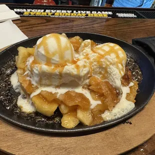 Apple cobbler