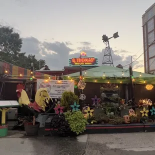 Sidewalk storefront view