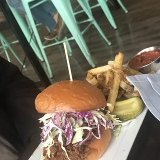 Pulled Pork Sandwich