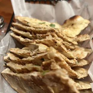 Garlic naan