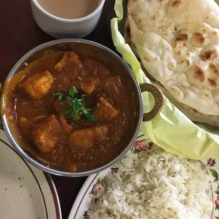 Chicken Vindaloo, rice, naan, chai!