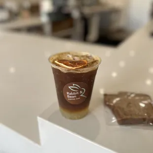 Tonic with espresso and banana bread