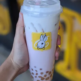 Strawberry buckwheat with Himalaya salt foam and amber boba