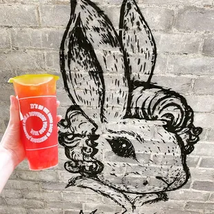 Pink Iced Tea with strawberry jelly