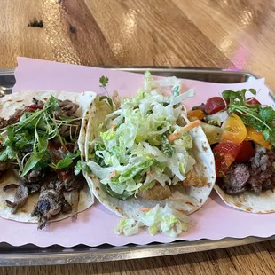 Trip of tacos: Carne asada, Fish, lamb