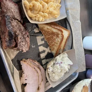 2 meat with 2 sides and banana pudding