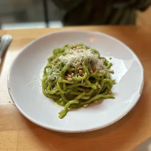 Kale Pesto Spaghetti