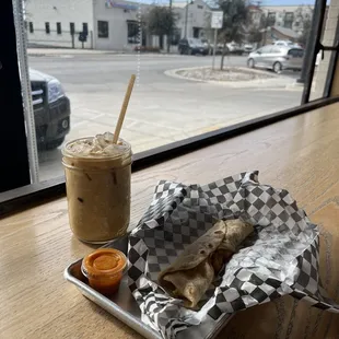 Von&apos; Riverside &amp; Bacon Taco
