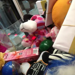 Claw machine: stuffed animals, sex toys, porn