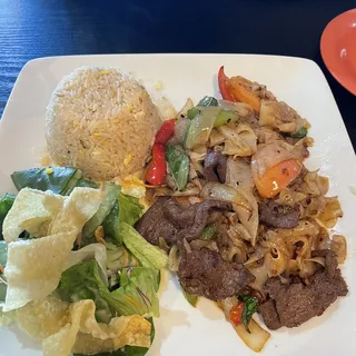 Drunken Noodles Lunch