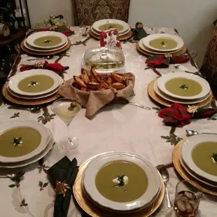 Asparagus soup starter