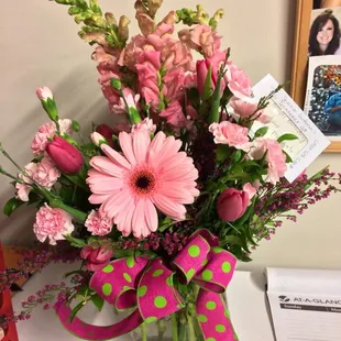 28 pink flowers for a 28th birthday! So pretty!!