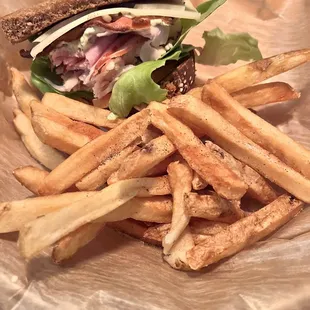 The Country Club 1/2 with fries