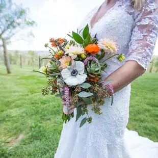 Ivory &amp; Lace Photography. Anemones, Ranunculus, Veronica, Succulents, Dahlias, Seeded Eucalyptus. www.DesignsByRachelKY.com