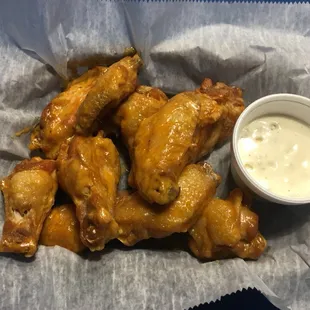 chicken, poultry, fried chicken, bbq wings, bbq chicken, fried chicken wings, chicken wings, food, chicken wings and fried chicken