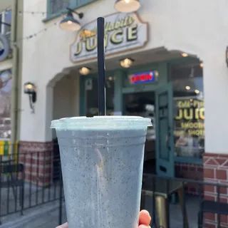 Nuthin But a "B" Thang Smoothie