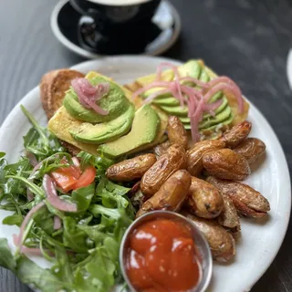 AVOCADO TOAST