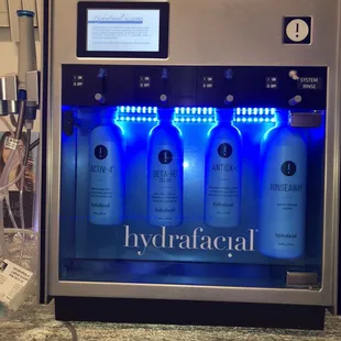 You want to know what is HydraFacial please check this short video! https://youtu.be/g7oYS4RJk0c
