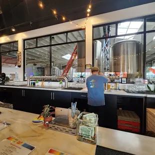 Quality beers, amazing svc! Chris is the man!