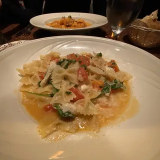 Farfalle Positano