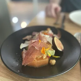 The prosciutto and melon starter.  So refreshing!