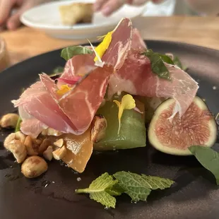 Prosciutto E Melone