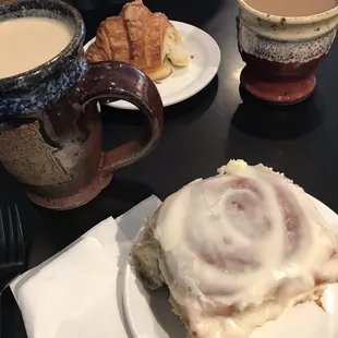 Triple latte, reg coffee, croissant, &amp; cinnamon roll