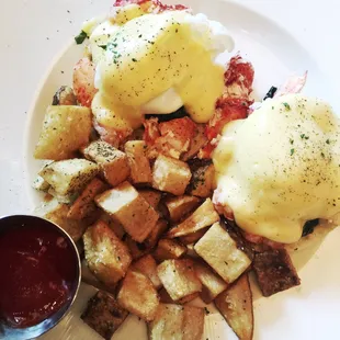 Lobster Benedict