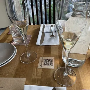 Complementary bubbly to celebrate our anniversary