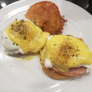 Eggs Benedict