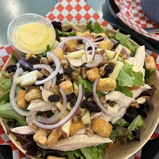 Rae G Salad (large)