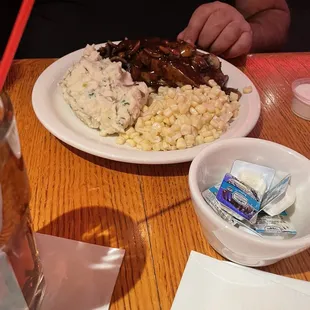 Mystery Arm enjoyed his Meatloaf with brown gravy, garlic mashed potatoes and corn.