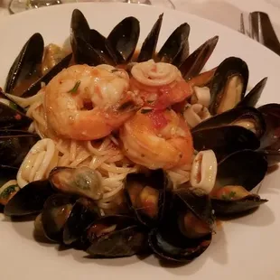 Linguine Al Frutto Di Mare