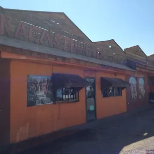 the outside of the restaurant