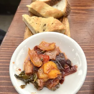 Complimentary vegetable medley and bread
