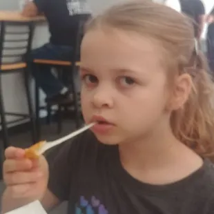 My granddaughter, Ryann, loved the mozzarella sticks. She was very entertaining. Thanks Billy, she loved her pizza, too.