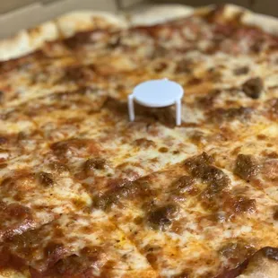 Meatball pizza