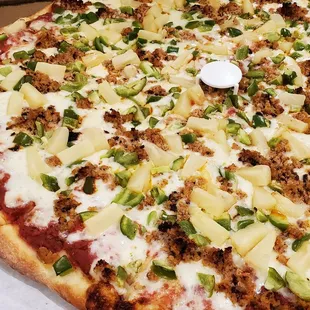 Sausage, bell pepper and pineapple (pineapple is delicious on a pizza)