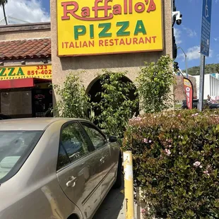 Front of restaurants-2024