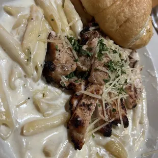 Chicken Alfredo