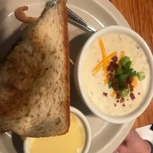 club and potato soup