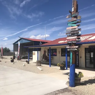 Dwayne's gas and souvenir shop