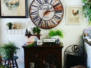 Rustic & Refined Interiors