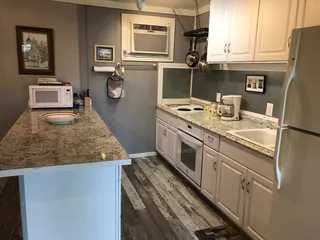 PIRATE COVE COTTAGES