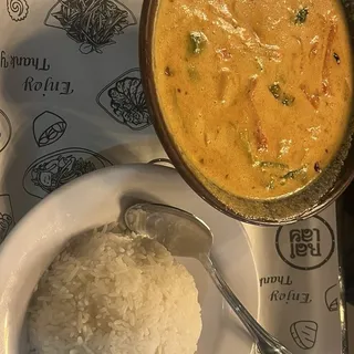 Shrimp mango curry