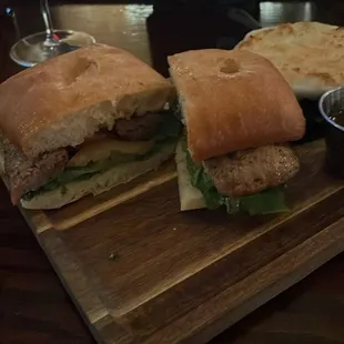 Choripan sliced open