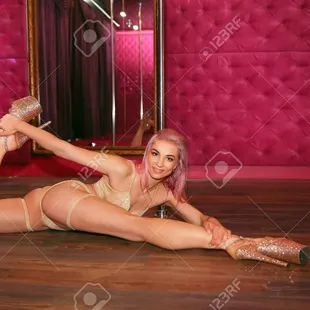 Great time for me at the Hubs. Good place for couples.